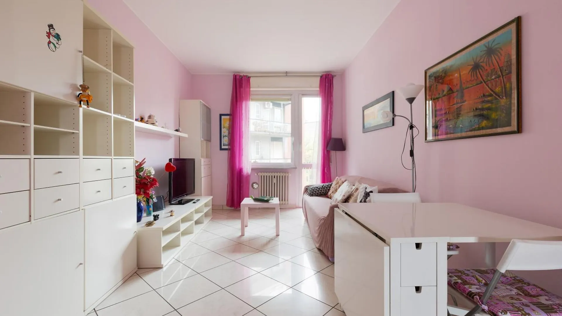 Mac Mahon - Colorful Apartment With Balcony! Milan