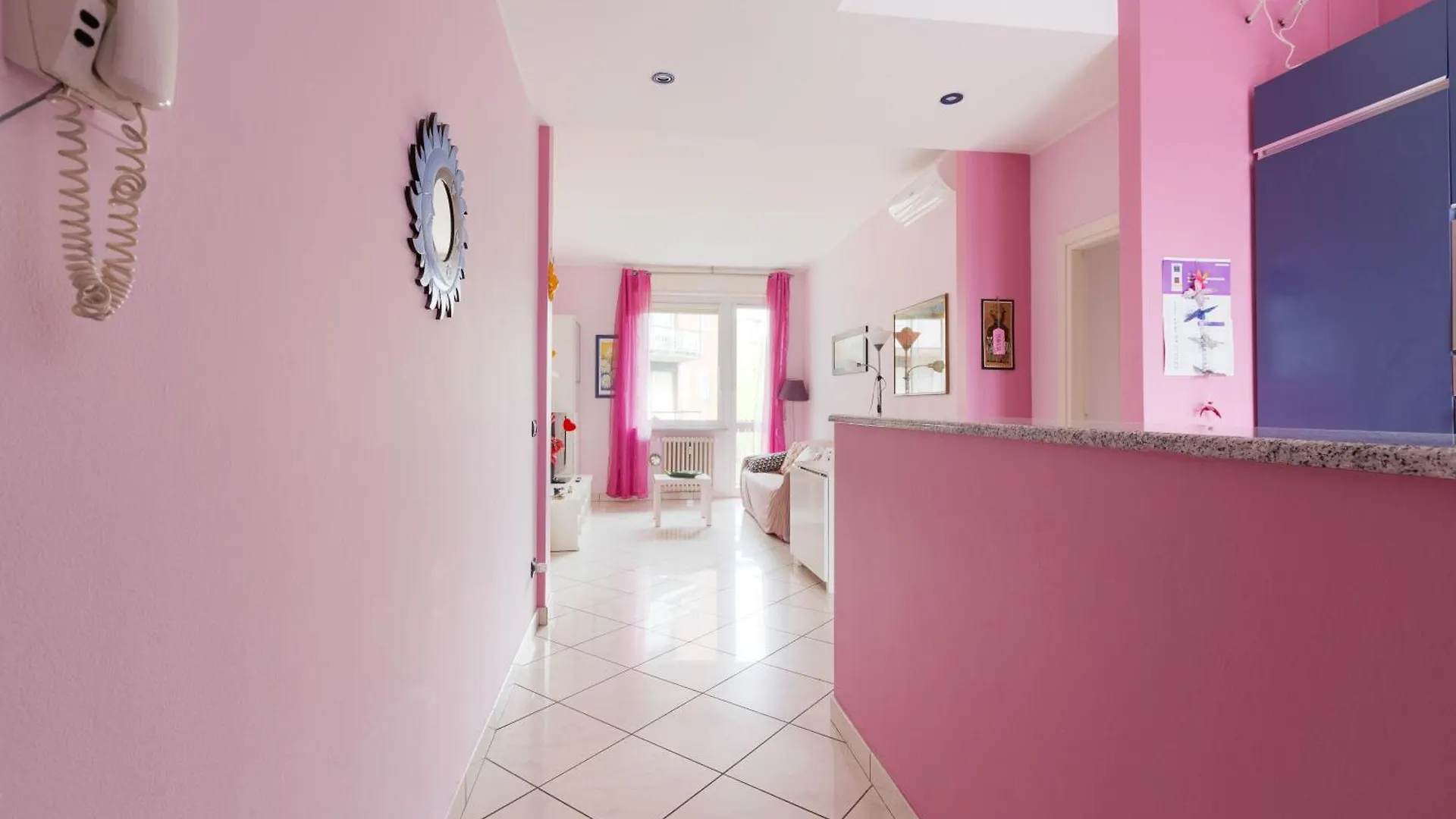 Mac Mahon - Colorful Apartment With Balcony! Milan