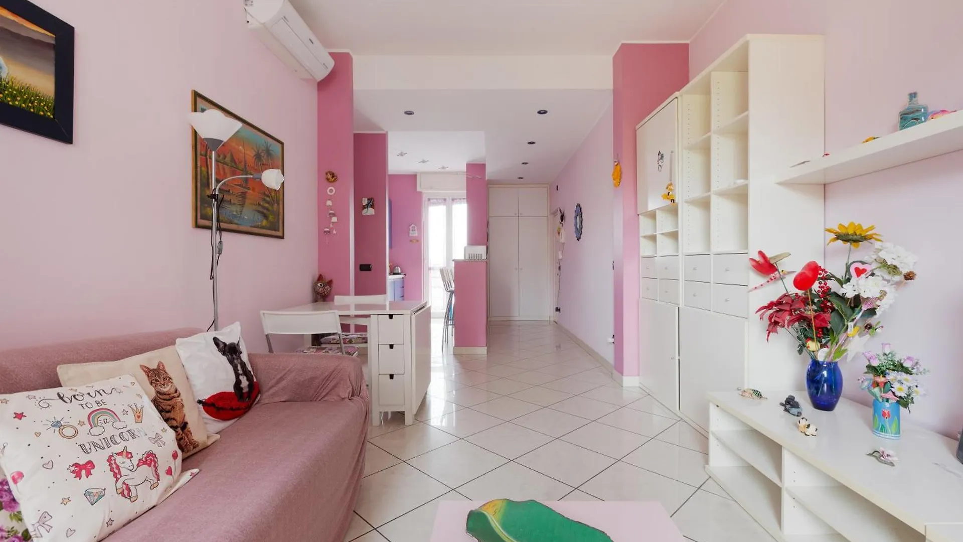 Mac Mahon - Colorful Apartment With Balcony! Milan